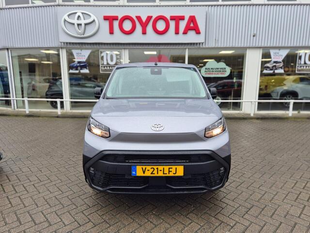 Toyota PROACE CITY 1.5 D-4D Navigator Automaat, Nieuw, direct leverbaar, Automaat 10jr garantie