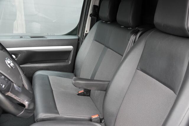 Toyota PROACE Worker 2.0 D-4D 122Pk Aut. | Long | Black Line | Achteruitrijcamera | Trekhaak | 17''