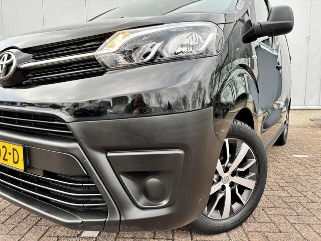 Toyota PROACE Compact 1.5 D-4D Navigator Apple Carplay Android Auto, Parkeersensoren,Cruise Controle