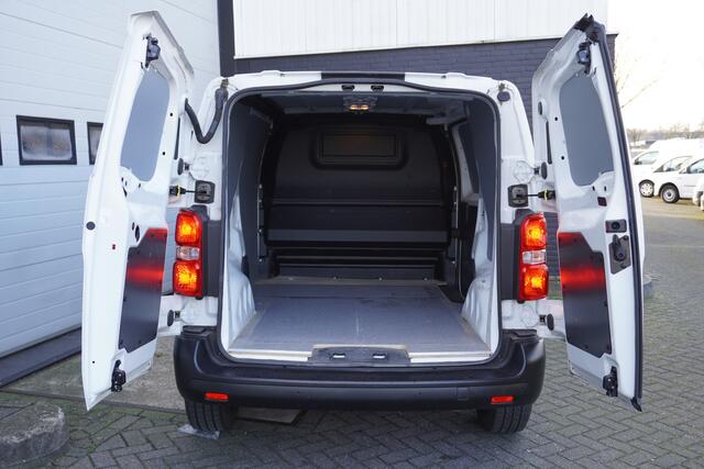 Toyota PROACE Worker 2.0 D-4D 145PK EURO 6 - Airco - Cruise - PDC - ¤17.900,- Excl.