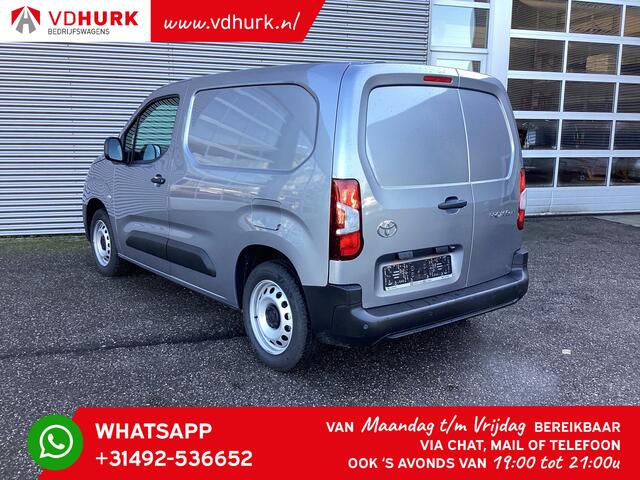 Toyota PROACE CITY 1.5 130 pk Aut. BPM VRIJ! LED/ Virtual.Cockpit/ 3 pers./ Carplay/ Camera/ Climate/ PDC/ Cruise