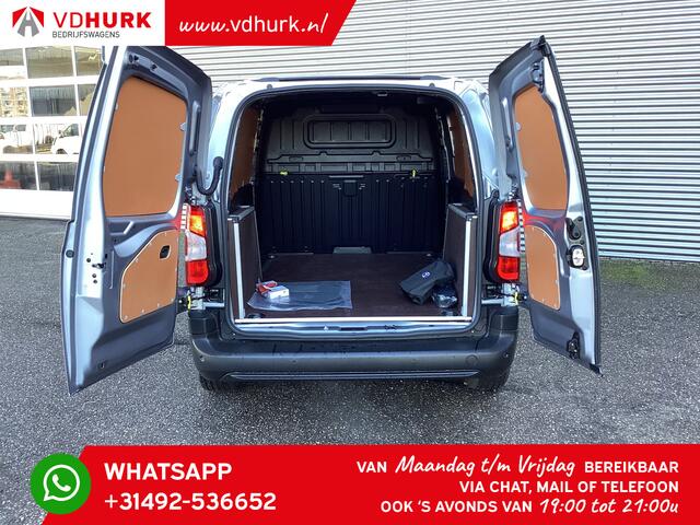 Toyota PROACE CITY 1.5 130 pk Aut. BPM VRIJ! LED/ Virtual.Cockpit/ 3 pers./ Carplay/ Camera/ Climate/ PDC/ Cruise