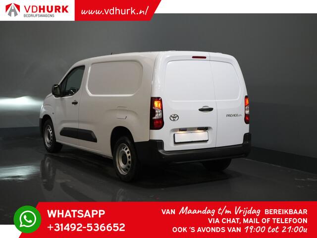 Toyota PROACE CITY 1.5 130 pk Aut. L2 BPM VRIJ! LED/ Virtual.Cockpit/ 3 pers./ Carplay/ Camera/ Climate/ PDC/ Cruise