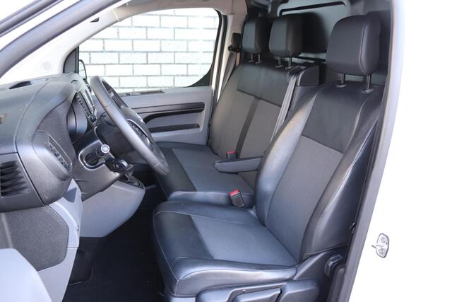 Toyota PROACE Compact 1.5 D-4D 102 Navigator | Navigatie | Parkeersensoren | Apple CarPlay / Android Auto | Bluetooth |