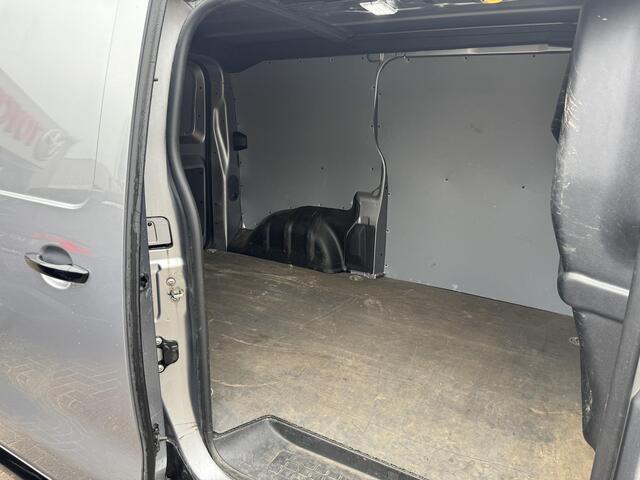 Toyota PROACE Worker 2.0 D-4D Black Line | Automaat