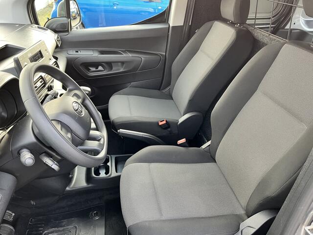 Toyota PROACE CITY 1.2 Turbo Benzine Cool NL Auto Dealer Onderhouden Trekhaak Airco