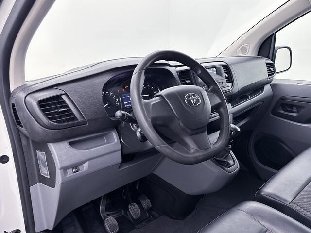 Toyota PROACE Compact 1.5 D-4D Cool Comfort Trekhaak Betimmering Inrichting Cruise Control