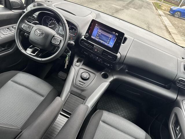 Toyota PROACE CITY Verso 1.2 Turbo Dynamic 7-Persoons | 06-10141018 Voor meer informatie