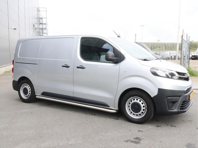Toyota PROACE Worker 1.6 D-4D L2 Cool Comfort Betimmering Airco Sidebars Cruise Control
