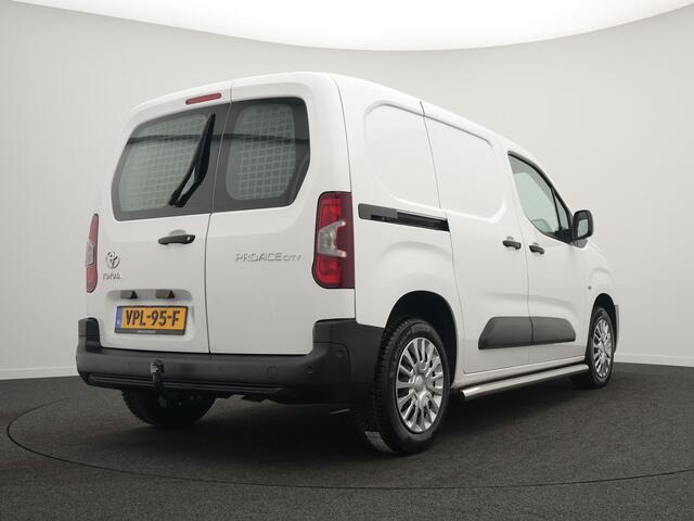 Toyota PROACE CITY 1.5 D-4D Live - Sidebars - Trekhaak - Carplay