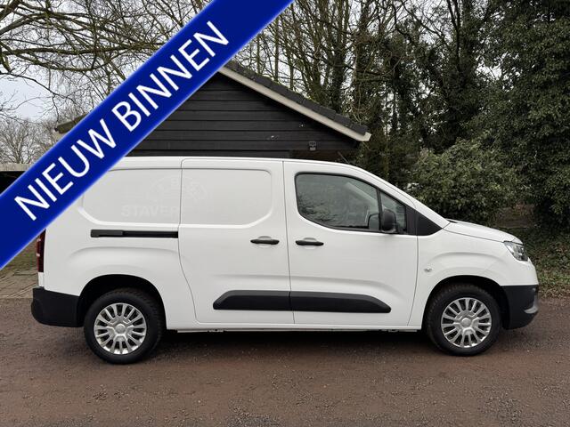 Toyota PROACE CITY 1.5 D-4D Navigator Long 3.PERSOONS|PDC|CARPLAY