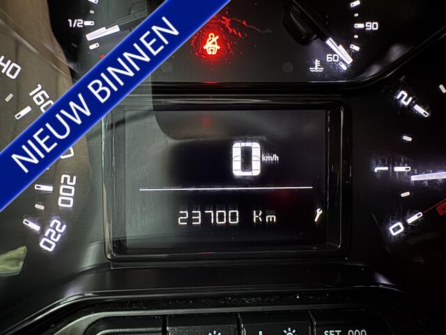 Toyota PROACE CITY 1.5 D-4D Navigator Long 3.PERSOONS|PDC|CARPLAY