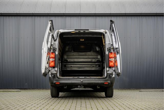 Toyota PROACE Worker 2.0 D-4D L3H1 | Euro 6 | 123 PK | A/C | Cruise | Navigatie