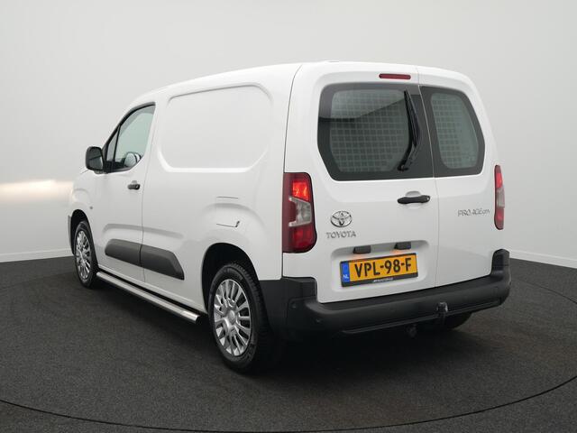 Toyota PROACE CITY 1.5 D-4D Live - Trekhaak - All Seasonbanden