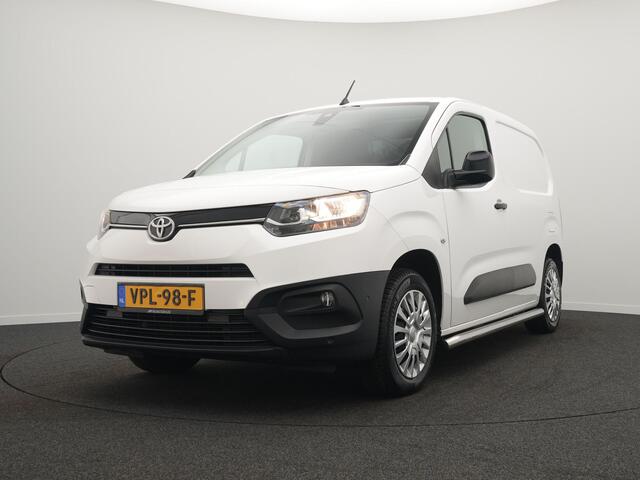 Toyota PROACE CITY 1.5 D-4D Live - Trekhaak - All Seasonbanden
