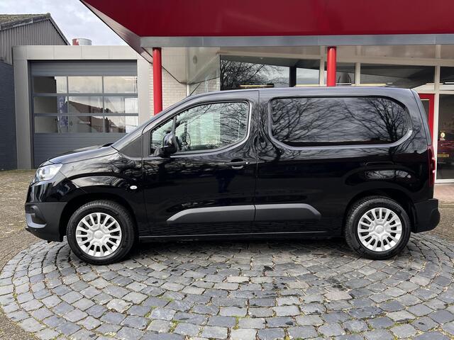 Toyota PROACE CITY 1.2 Turbo Prof | Trekhaak | 3 Pers. | Carplay | Camera | PDC V+A | All-in rijklaarprijs