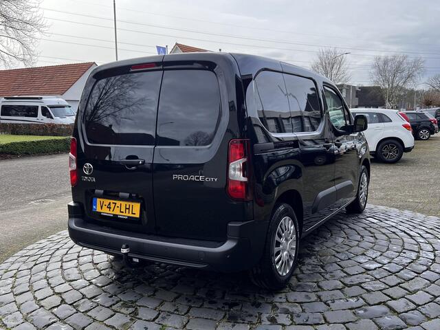 Toyota PROACE CITY 1.2 Turbo Prof | Trekhaak | 3 Pers. | Carplay | Camera | PDC V+A | All-in rijklaarprijs