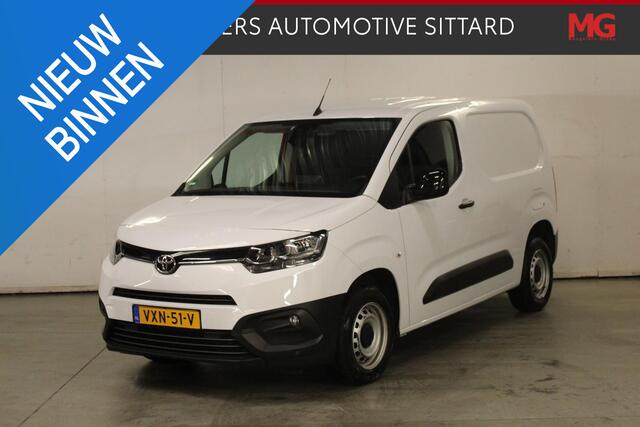 Toyota PROACE CITY 1.5 D-4D Live Apple Carplay