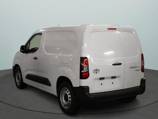 Toyota PROACE CITY Electric Challenger 50 kWh Nieuw