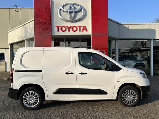 Toyota PROACE CITY 1.5 D-4D Professional, Navi, Sensoren Automaat