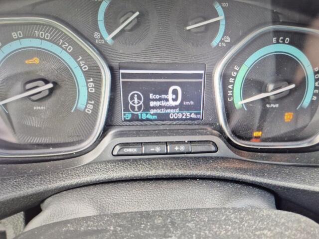 Toyota PROACE Electric Worker Live Extra Range Long 75 kWh 9.250km voorschade verrijdbaar l3h1 extra long trekhaak camera cruise 3-pers