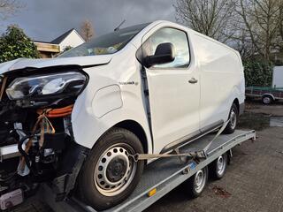 toyota-proace-electric-worker-live-