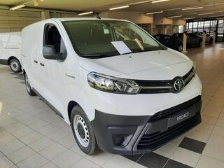 toyota-proace-electric-worker-live-