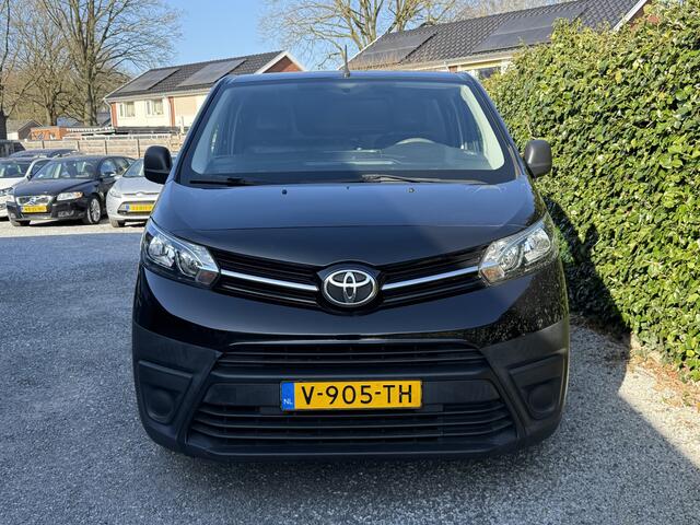 Toyota PROACE 2.0 D-4D Cool Comfort | Airco | Elekt. Ramen | Trekhaak | 3 ZIts | 1e Eigenaar! | Nieuwe APK