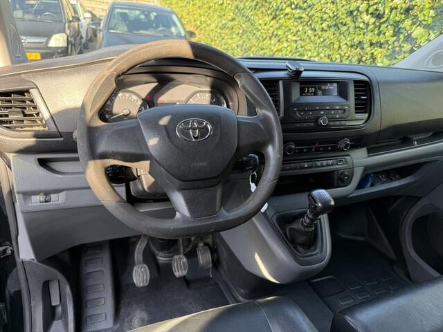 Toyota PROACE 2.0 D-4D Cool Comfort | Airco | Elekt. Ramen | Trekhaak | 3 ZIts | 1e Eigenaar! | Nieuwe APK