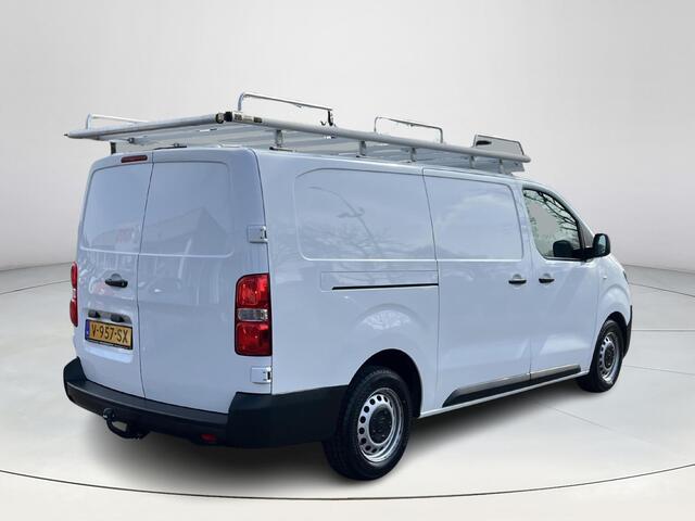 Toyota PROACE Worker 2.0 D-4D Navigator Long | Navigatie | Imperiaal | Trekhaak | Parkeersensoren achter |