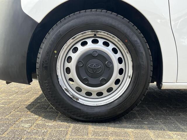 Toyota PROACE Worker 2.0 D-4D Navigator Long | Navigatie | Imperiaal | Trekhaak | Parkeersensoren achter |