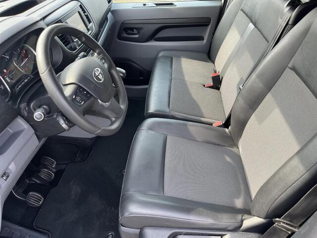 Toyota PROACE Worker 2.0 D-4D Navigator Long | Navigatie | Imperiaal | Trekhaak | Parkeersensoren achter |