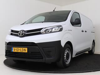 toyota-proace-electric-worker-live-