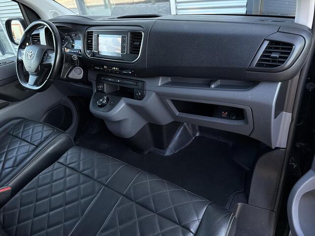 Toyota PROACE Worker 2.0 D-4D Professional ?Automaat ?Fabrieksgarantie ?Navigatie ?Schuifdeur Links & Rechts ?Keyless ?Leder ?BLIS ?LED ?Apple Carplay & Android Auto ?Parkeersensoren ?Camera ?Lichtmetaal