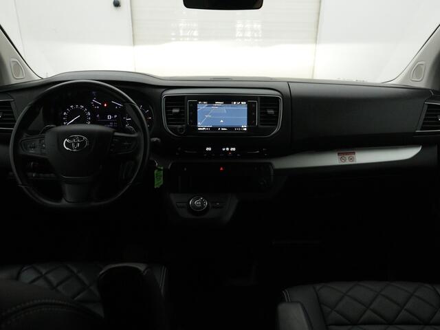 Toyota PROACE Worker 2.0 D-4D Black Line DC | Trekhaak |