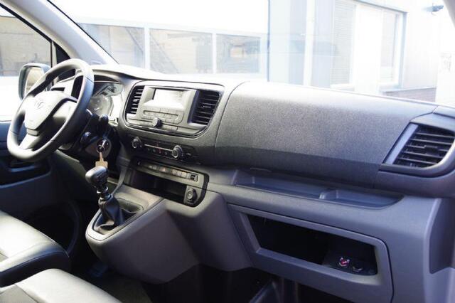 Toyota PROACE Long Worker 1.5 D-4D L3, APK TOT 01-04-2026! AIRCO, CRUISE, BLUETOOTH, NL AUTO, SIDEBARS, NAP, ZEER NETJES