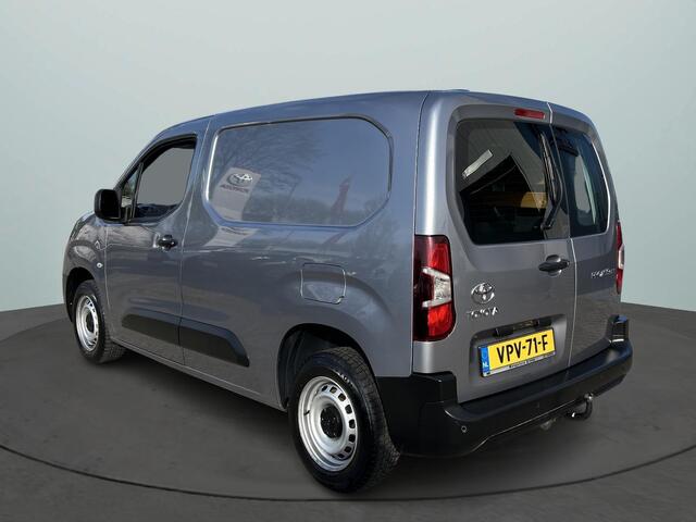 Toyota PROACE CITY 1.5 D-4D Live Airco / Trekhaak / Parkeersensoren / Navi via App