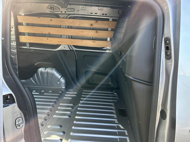 Toyota PROACE CITY 1.5 D-4D Live Airco / Trekhaak / Parkeersensoren / Navi via App