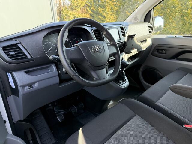 Toyota PROACE Worker 2.0 D-4D 145 PK / L2H1 / 1e EIG. / AIRCO / CRUISE / 3-ZITS / DAB / CARPLAY