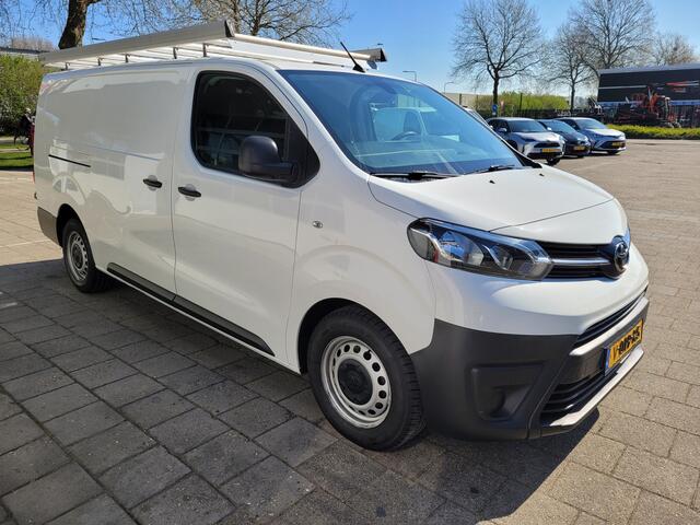 Toyota PROACE Worker 2.0 D-4D Navigator Long Airco | 2 zitter | Cruisecontrol | El.ramen | Central lock | Trekhaak | Imperial+rol