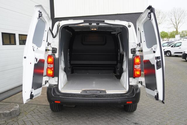 Toyota PROACE Worker 2.0 145PK L2 EURO 6 - Airco - Cruise - Navi - ¤17.499,- Excl.