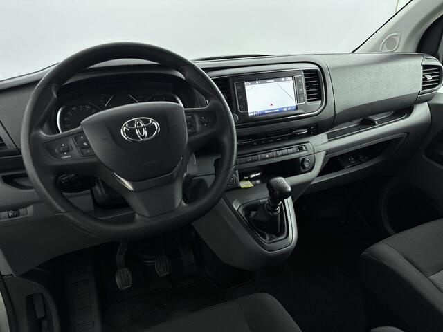Toyota PROACE Worker 1.6 D-4D Professional Trekhaak | All-Season banden