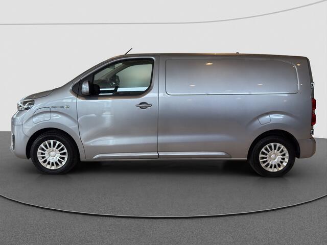 Toyota PROACE Electric Worker Professional Extra Range 75 kWh 330km actieradius | 1000kg trekgewicht | Snelladen | Navigatiesysteem |