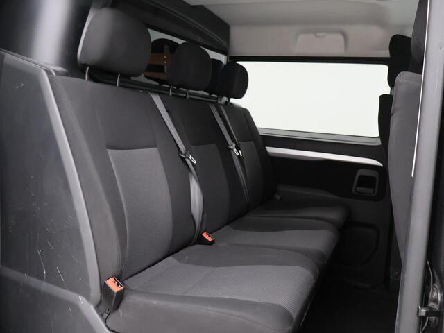 Toyota PROACE Worker 2.0 D-4D LONG DUBBEL CABINE *33.368 KM* 6-PERS. + TREKHAAK | CAMERA