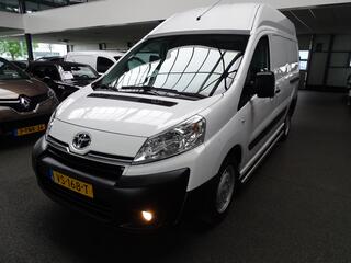 toyota-proace-2.0d-l2h2-aspiration