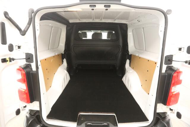 Toyota PROACE Worker long 2.0 D-4D L3H1 | Dubbele Cabine | 6 Persoons | Airco Cruise 2xSchuifdeur Trekhaak PDC Stoelverwarming