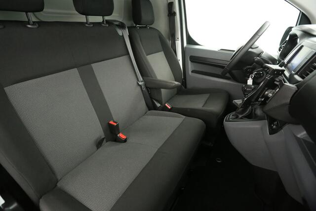 Toyota PROACE 2.0 D-4D L1H1 145PK Airco Cruise Carplay 3 Persoons Elektrpakket Schuifdeur