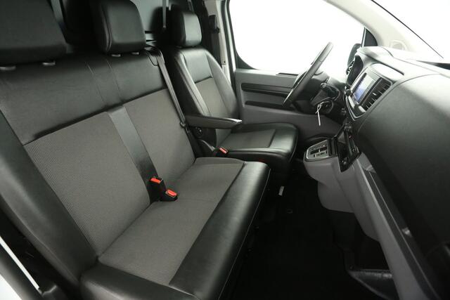 Toyota PROACE Worker 75 kWh Extra Range Navigator L2H1 | GRATIS E-Step! | Elektrisch Automaat | EMISSIEVRIJE ZONE | Airco Camera Cruise Carplay Navi 3 Persoons