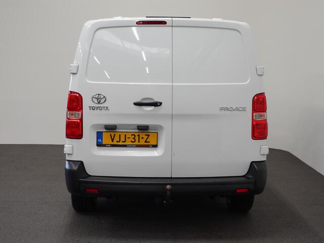 Toyota PROACE Worker 102pk Long L3 Airco Cruise control Trekhaak Euro6