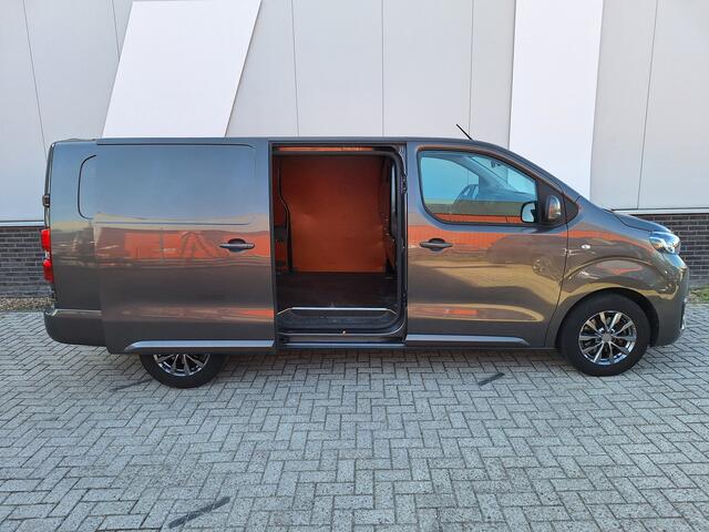 Toyota PROACE Long Worker 2.0 D-4D Professional AUTOMAAT | Trekhaak "| Navi | PDC achter | Cruise-control | Prijs EX BTW |